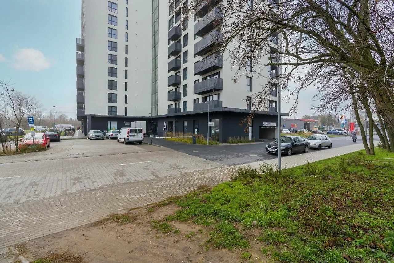 Daire Widokowy Apartament Wojciechowskiego Parking I Loggia By Renters Prestige Poznan
