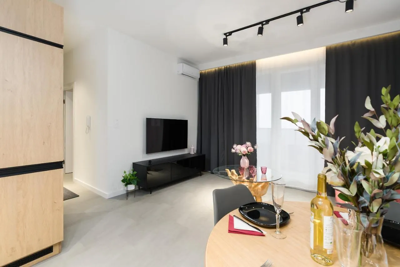 Widokowy Apartament Wojciechowskiego Parking I Loggia By Renters Prestige Poznan Polonya