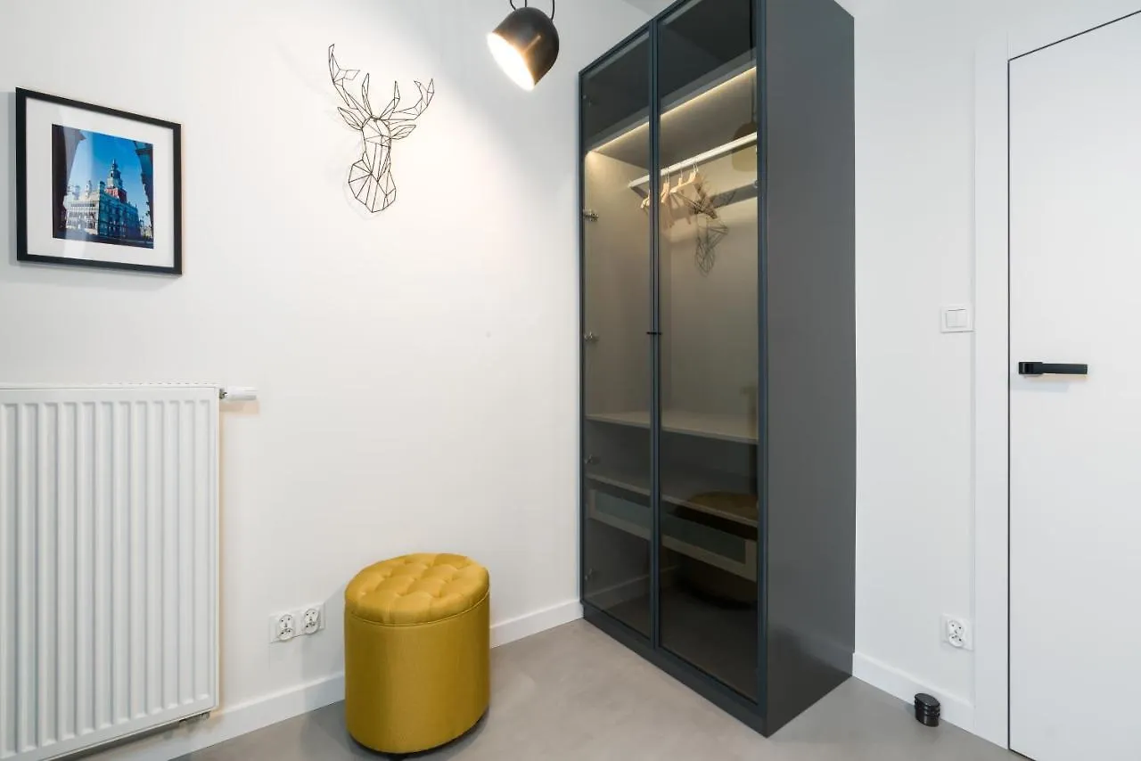 Widokowy Apartament Wojciechowskiego Parking I Loggia By Renters Prestige Poznan